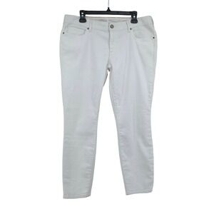 Eddie Bauer Skinny Jeans